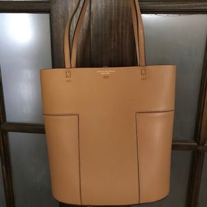 Tory Burch purse